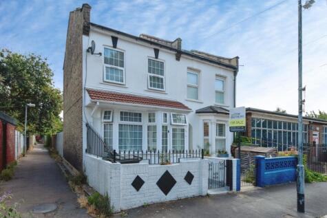 Farmer Road, Leyton, E10