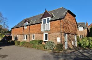 Flat 7, Davys Court, Common Road, Chichester PO18 9LG