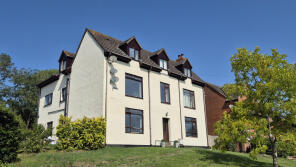 Flat 4, Trees Farm, Butt Hill, Southam CV47 8NE
