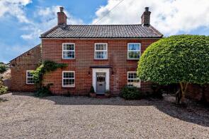 Holly House, The Street, North Walsham NR28 9AB