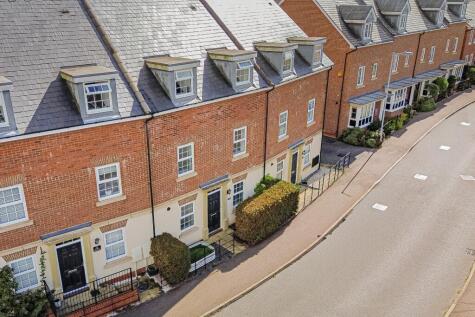 Summers Hill Drive, Papworth Everard, Cambridge