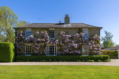 Mountnessing Road, Blackmore, Ingatestone, Essex, CM4