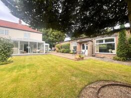 2, Willow Close, Bar Lane, Roecliffe YO51 9LS