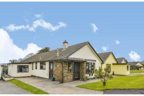 6, Bro Hyfryd, Peniel, Carmarthen SA32 7AU