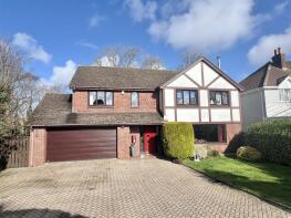 Penquite, Crinnis Close, St. Austell PL25 3SE