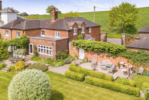 Summerhill, Newport Road, Edgmond, Newport TF10 8HD