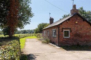 Bridge House Bungalow, Nantwich Road, Nantwich CW5 6DY