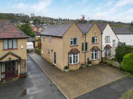 5, Manor Gardens, High Wycombe HP13 5HD