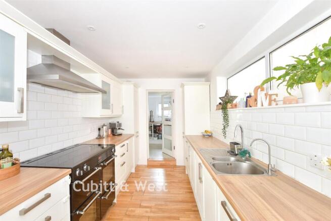 Kitchen/ Diner