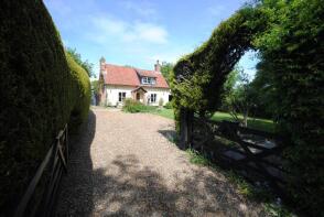 Walnut Tree Cottage, Low Road, Norwich NR16 1JN