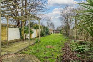 1, Maple Cottages, Cooling Road, Cliffe, Rochester ME3 7SB