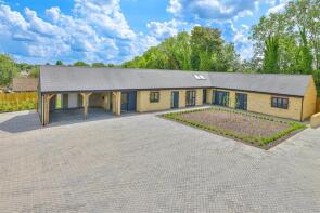 8d, High Street, Cranford NN14 4AA