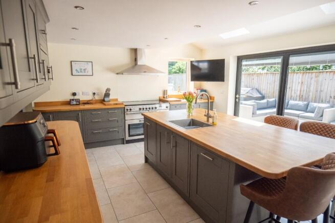 Kitchen / Diner