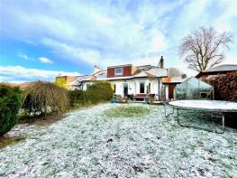 Gleann Cottage, The Terrace Cottages, Access Road At Drunzie Terrace Cottages, Glenlomond KY13 9HF