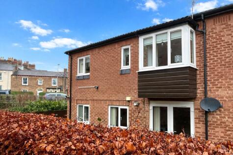 Westfield Close, Hexham, Northumberland, NE46