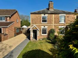 Cotswold View, Moor Street, Gloucester GL2 7JX