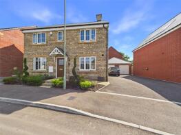 8, Phipps Drive, Quedgeley, Gloucester GL2 2JU