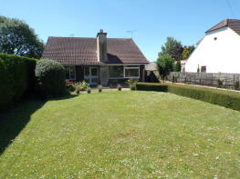 Cleveland Court, Main Road, Longfield DA3 7AG