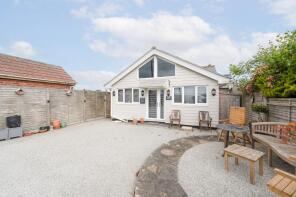 62, California Crescent, California, Great Yarmouth NR29 3QP
