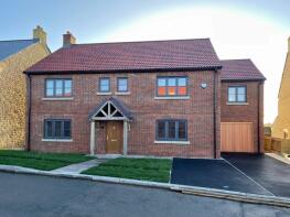 14, Robinson Avenue, Thirsk YO7 3SZ