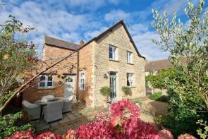 59, Glen Road, Grantham NG33 4RJ