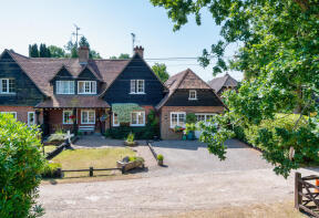 Tile Arch Cottage, Forest Grange, Horsham RH13 6HX