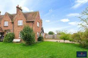 10, Peakes End, Bedford MK45 5AX
