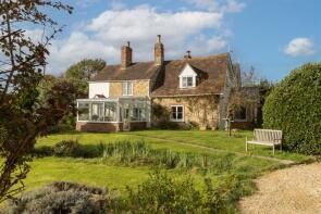 Wellow Cottage, Main Road, Yarmouth PO41 0TE