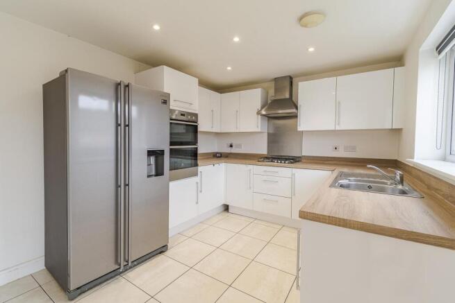 Kitchen / Dining