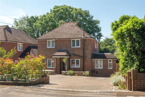 Oak Tree Road, Milford, Godalming, Surrey, GU8