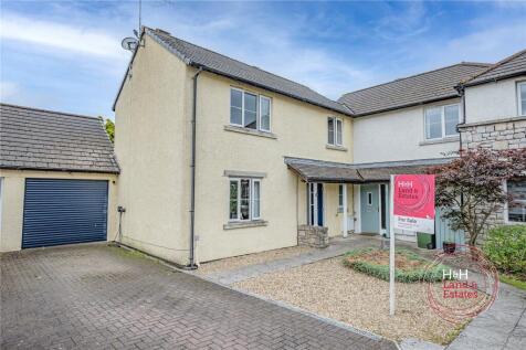 94 Pear Tree Park, Holme, Carnforth, Cumbria