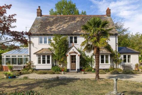 Moreton Road, Owermoigne