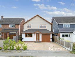 The Hawthorns, Loves Green, Highwood, Chelmsford CM1 3QH