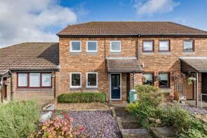 32, Farmers Close, Maidstone ME17 1SB