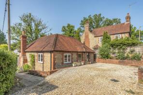Bex Mill Bungalow, Bex Lane, Midhurst GU29 0DQ