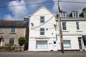 Second Floor Flat, 14, Fore Street, Yealmpton PL8 2JN