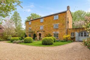 4 Court House, Court House Close, Northampton NN6 8NP