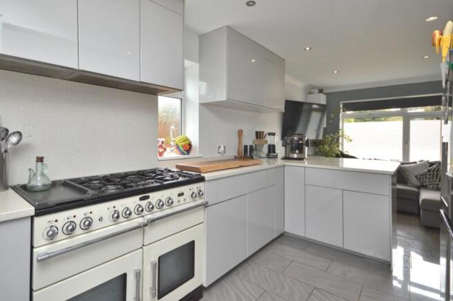 Kitchen/Breakfast Room