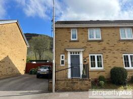 33, Heol Dinas Isaf, Williamstown, Tonypandy CF40 1NG