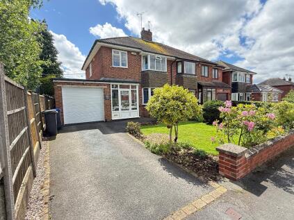 Heath Avenue, Werrington, Stoke On Trent, ST9 0HU
