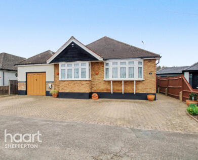 Lois Drive, Shepperton