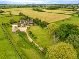 Waylands, Shrivenham Road, Longcot, Faringdon SN7 7TW