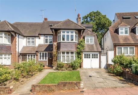 Ringwood Avenue, London, N2