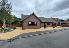 1, Ashmere Drive, Pont Nedd Fechan, Neath SA11 5NX