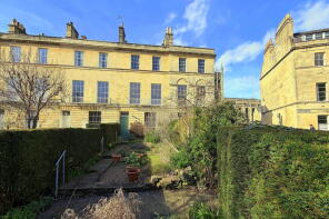 16, Beaufort West, Lambridge, Bath BA1 6QB