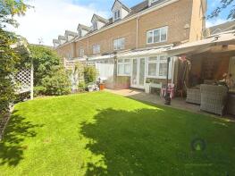 11, Sherwood Avenue, Larkfield, Aylesford ME20 7GN