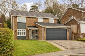 7, Arun Way, West Wellow, Romsey SO51 6GT