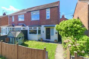 4, Beatrice Gardens, East Boldon NE36 0DX