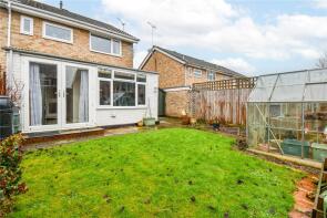 21, Amberley Close, Newbury RG14 1PZ