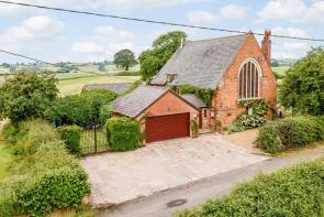 Old Chapel House, Hetherson Green Lane, Bickley, Malpas SY14 8EJ